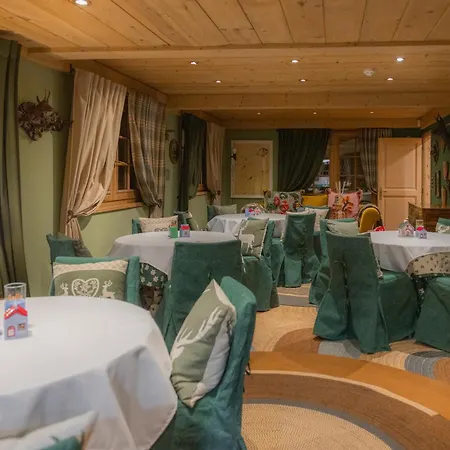 Hotell Magic Megeve Bois 5*