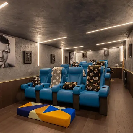 Magic Megeve Bois Hotel