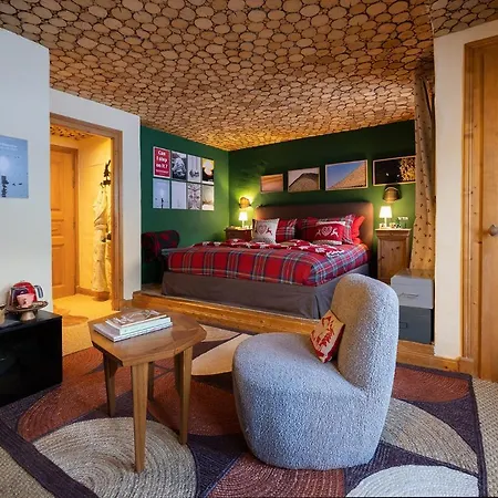 Magic Megeve Bois Demi-Quartier