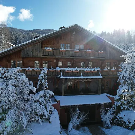 Hotel Magic Megeve Bois 5*